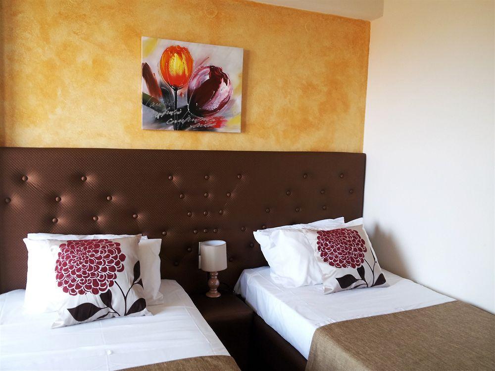 Cretan Family Apartments Малиа Екстериор снимка