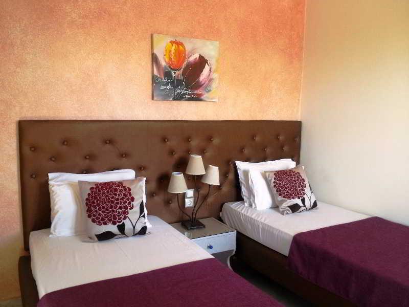 Cretan Family Apartments Малиа Екстериор снимка
