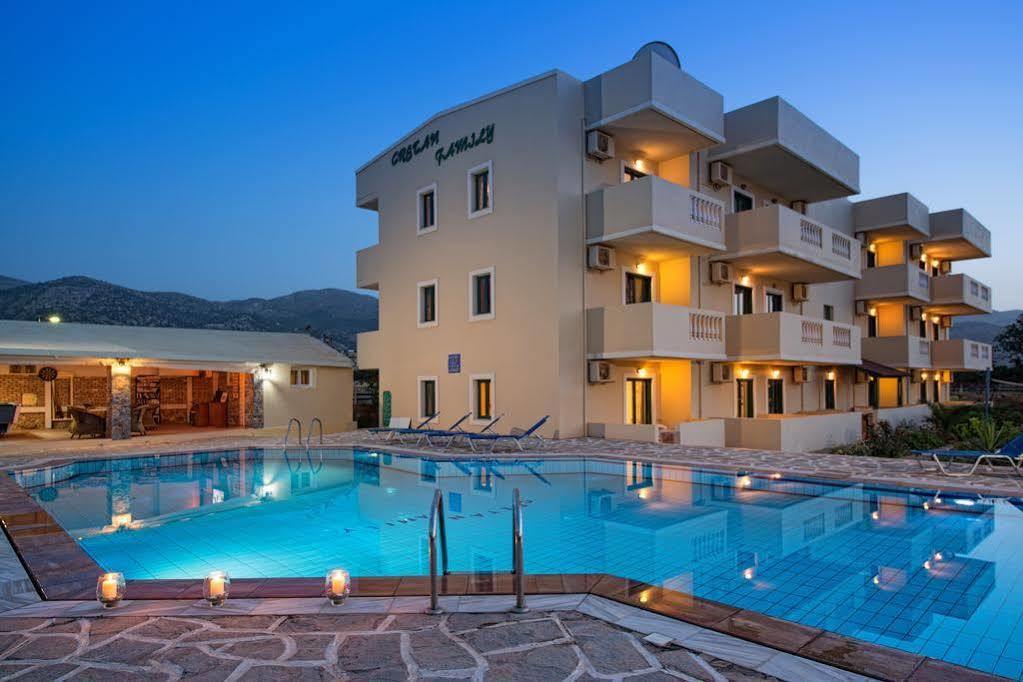 Cretan Family Apartments Малиа Екстериор снимка