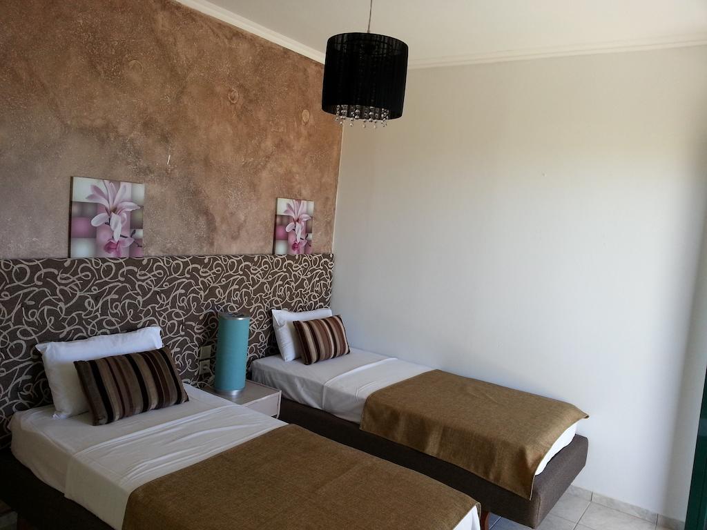 Cretan Family Apartments Малиа Екстериор снимка