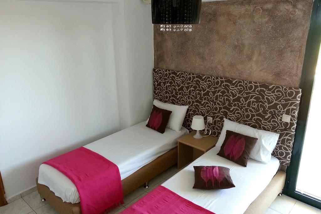 Cretan Family Apartments Малиа Екстериор снимка